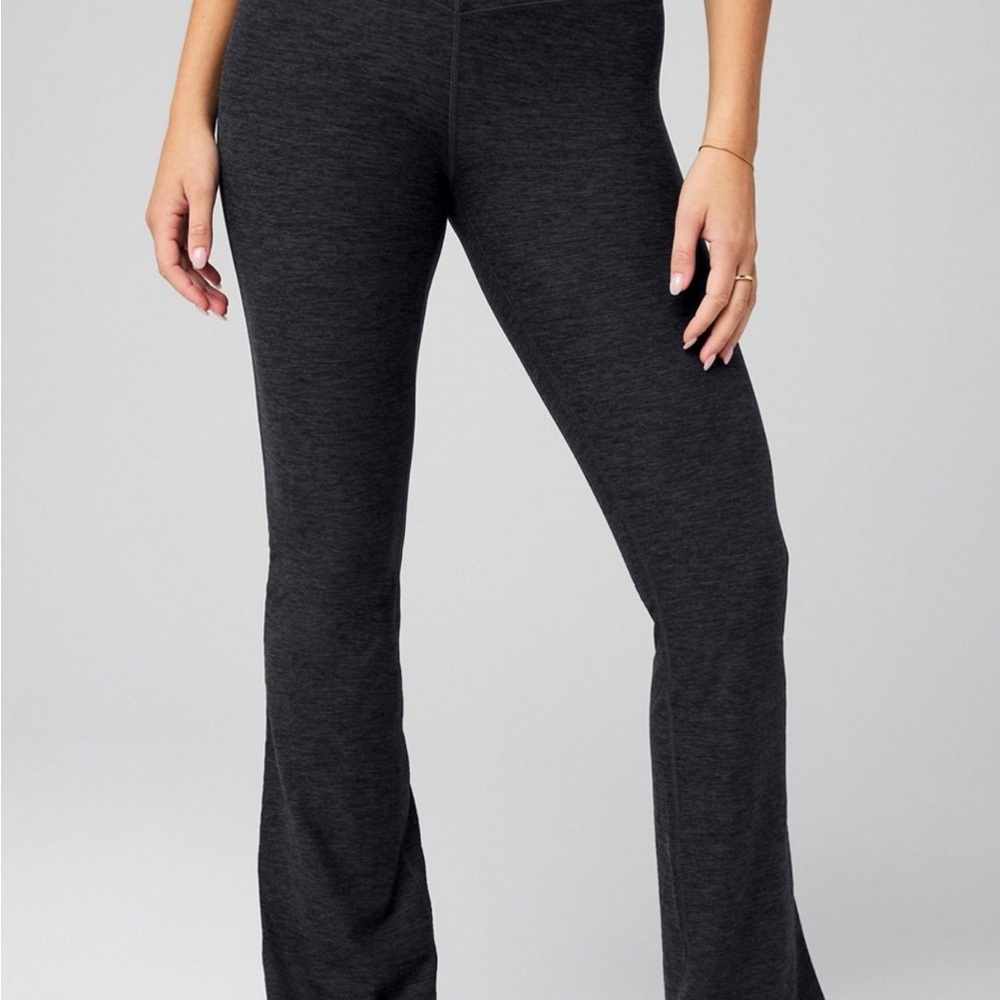 FABLETICS flare leggings - Picture 3 of 4